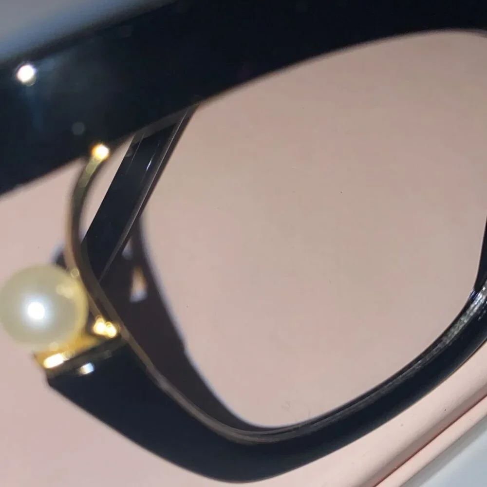 Optical Glasses with Pearls - Picture 4 of 7